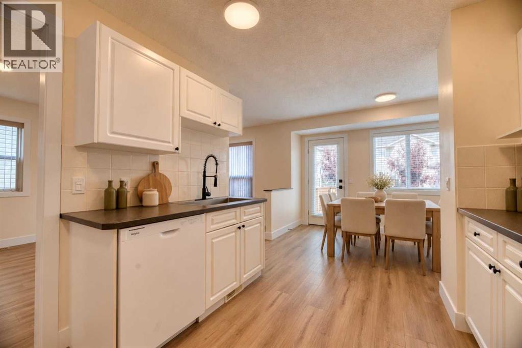 20 Taracove Crescent NE - photo 21