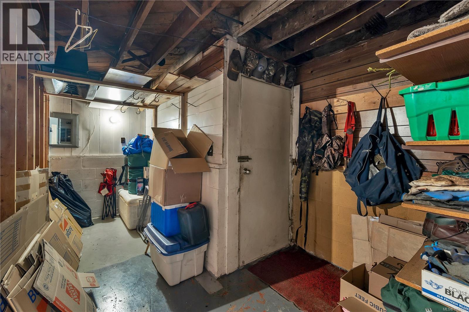 157 Seabreeze Dr - 33