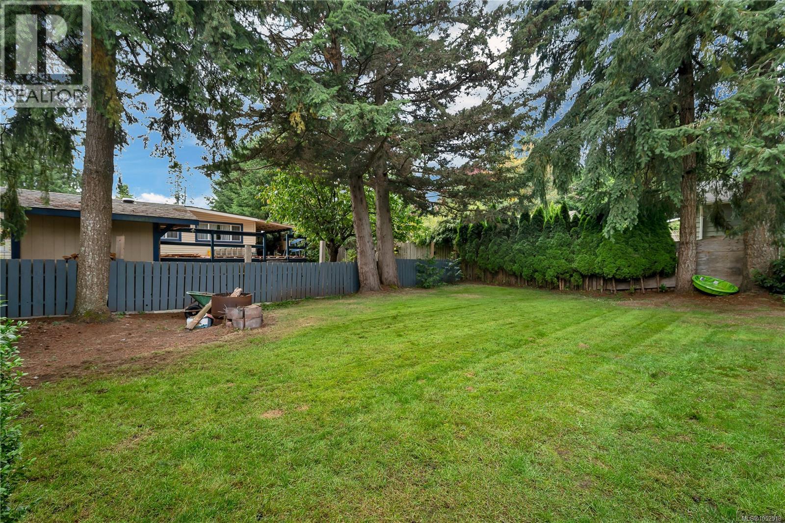 157 Seabreeze Dr - 39