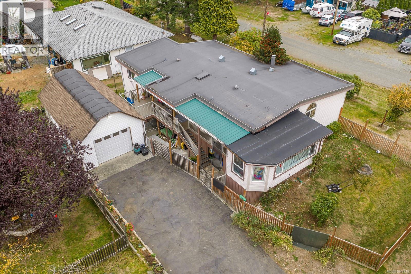 134 Surfside Dr, Campbell River