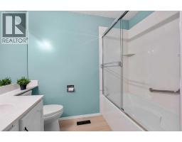 96 Abalone Crescent Ne, Calgary, AB T2A6X8 Photo 10