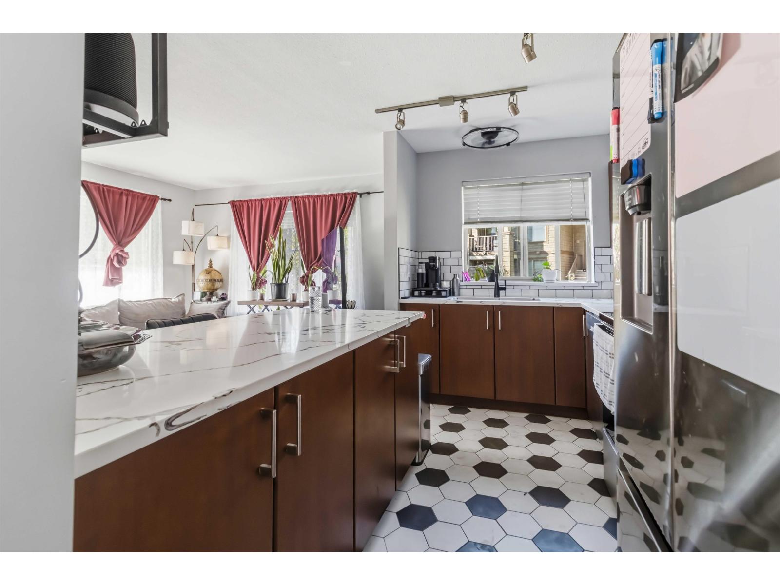 Photo of 111 45555 YALE ROAD, Chilliwack Proper South 5