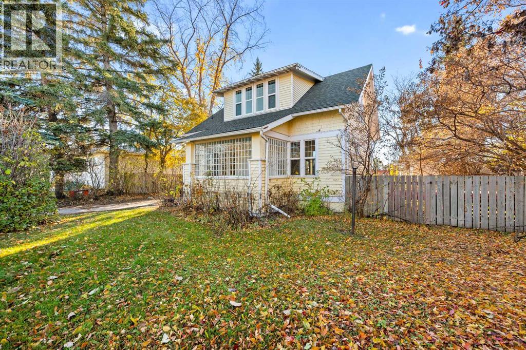 415 1 Street S - 43