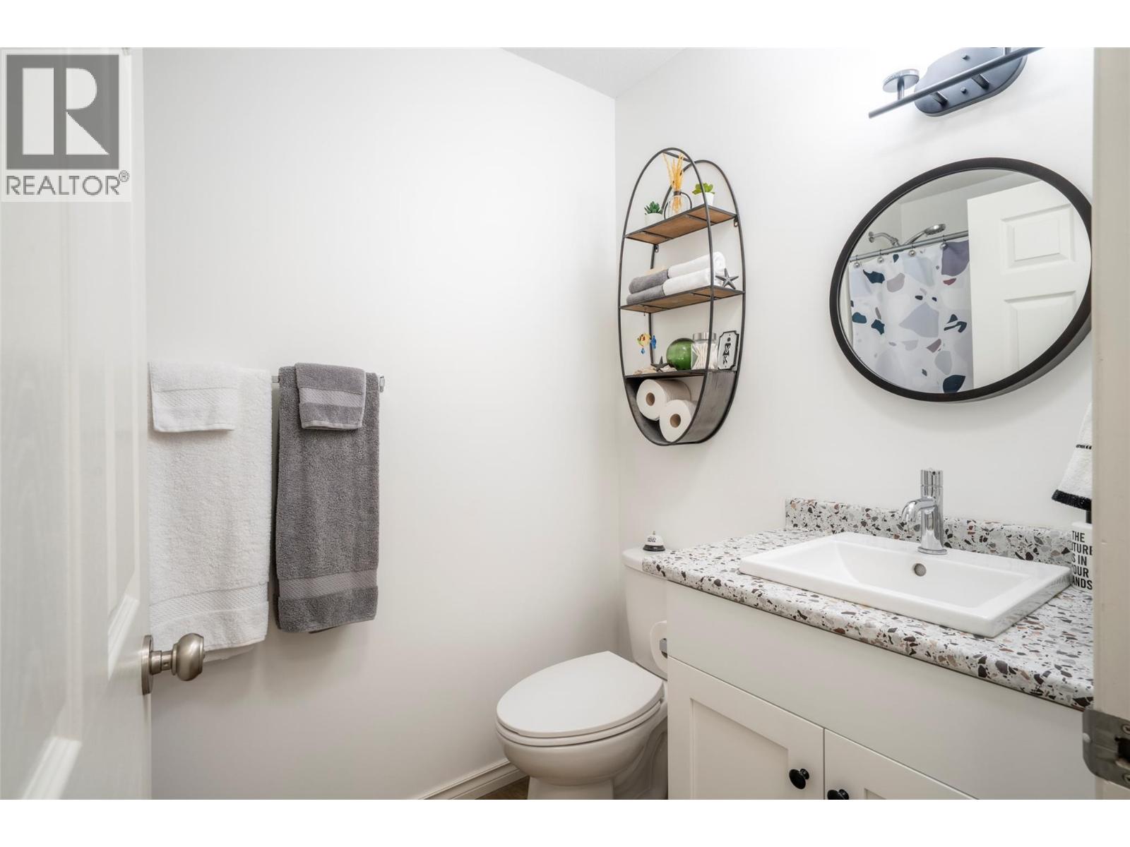 5021 5 Avenue - 25