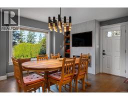 Kitchen - 521 Fourneau Way, Parksville, BC V9P2J7 Photo 13