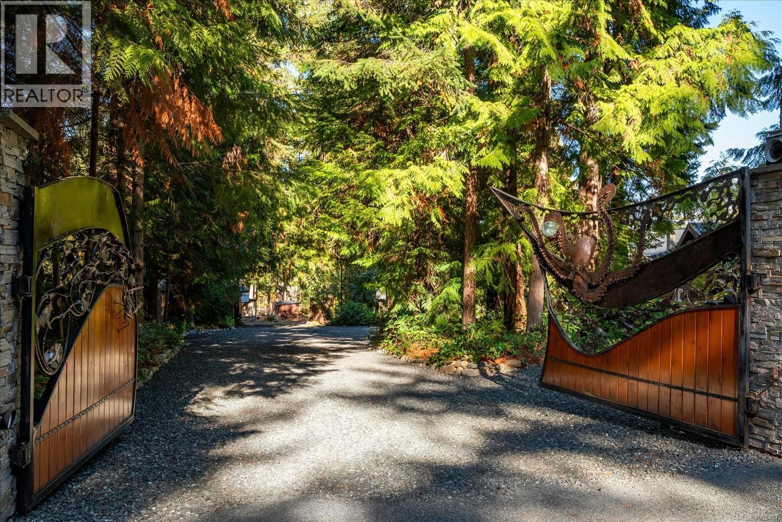 521 Fourneau Way - 40