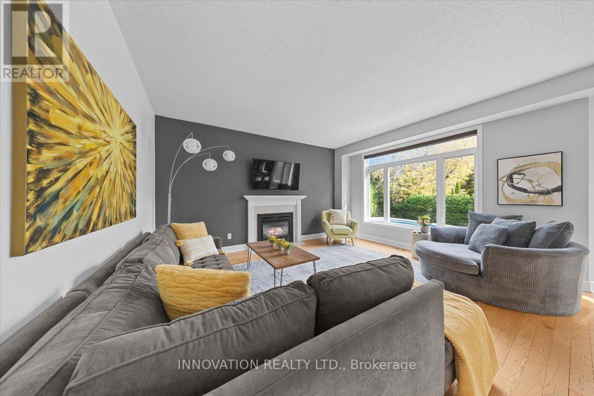 12 GROS MORNE COURT - 12