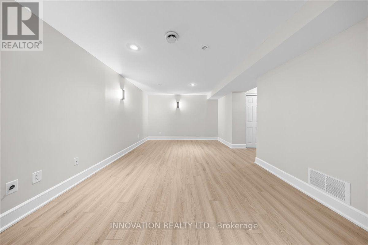 12 Gros Morne Court — photo 32
