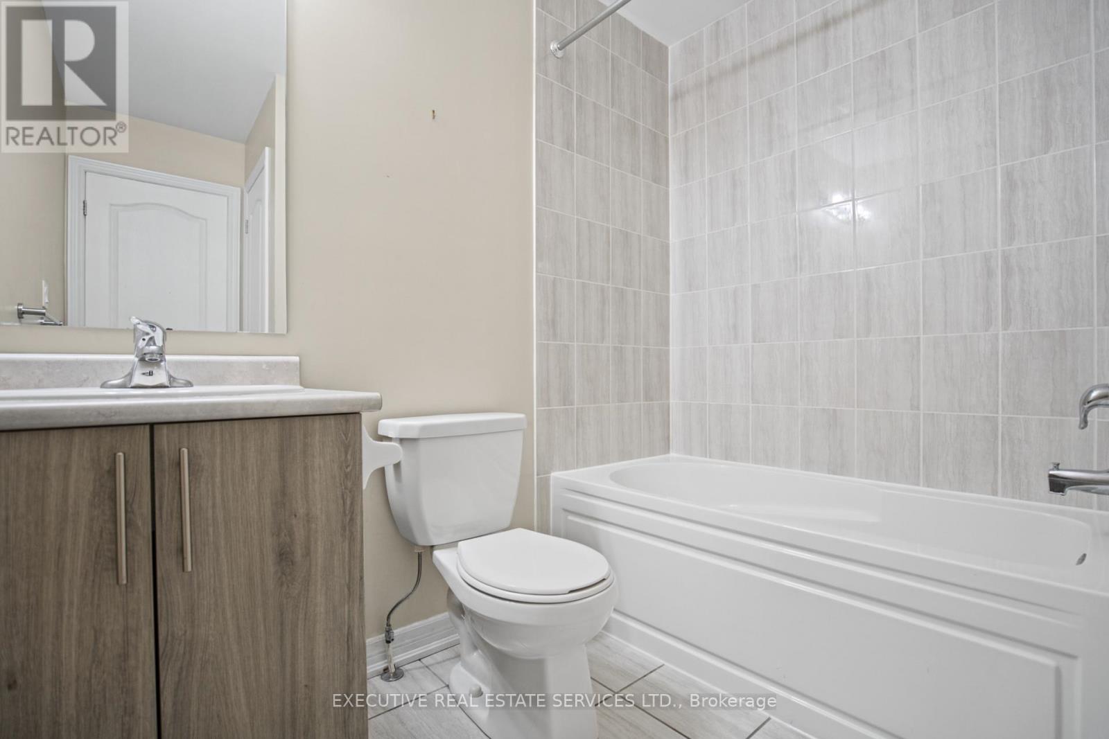 20 Waterstone Way, Whitby, ON photo 42