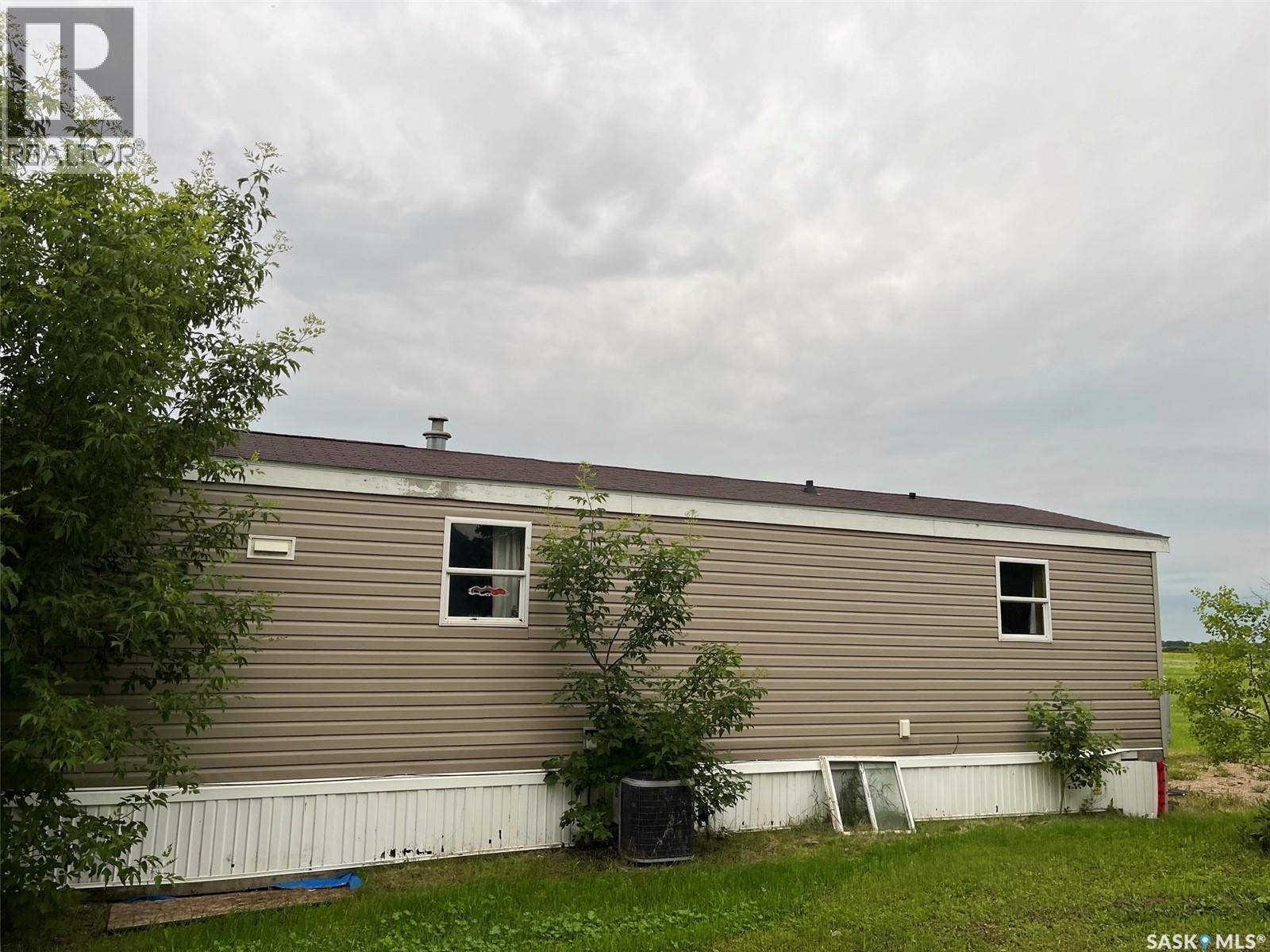 83 106 1st AVENUE - 4
