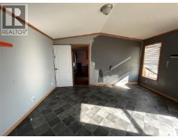 83 106 1st Avenue, Weyburn, SK S4H2J1 Photo 30