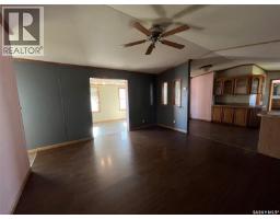 83 106 1st Avenue, Weyburn, SK S4H2J1 Photo 17