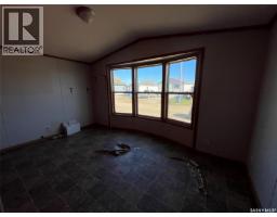 83 106 1st Avenue, Weyburn, SK S4H2J1 Photo 37