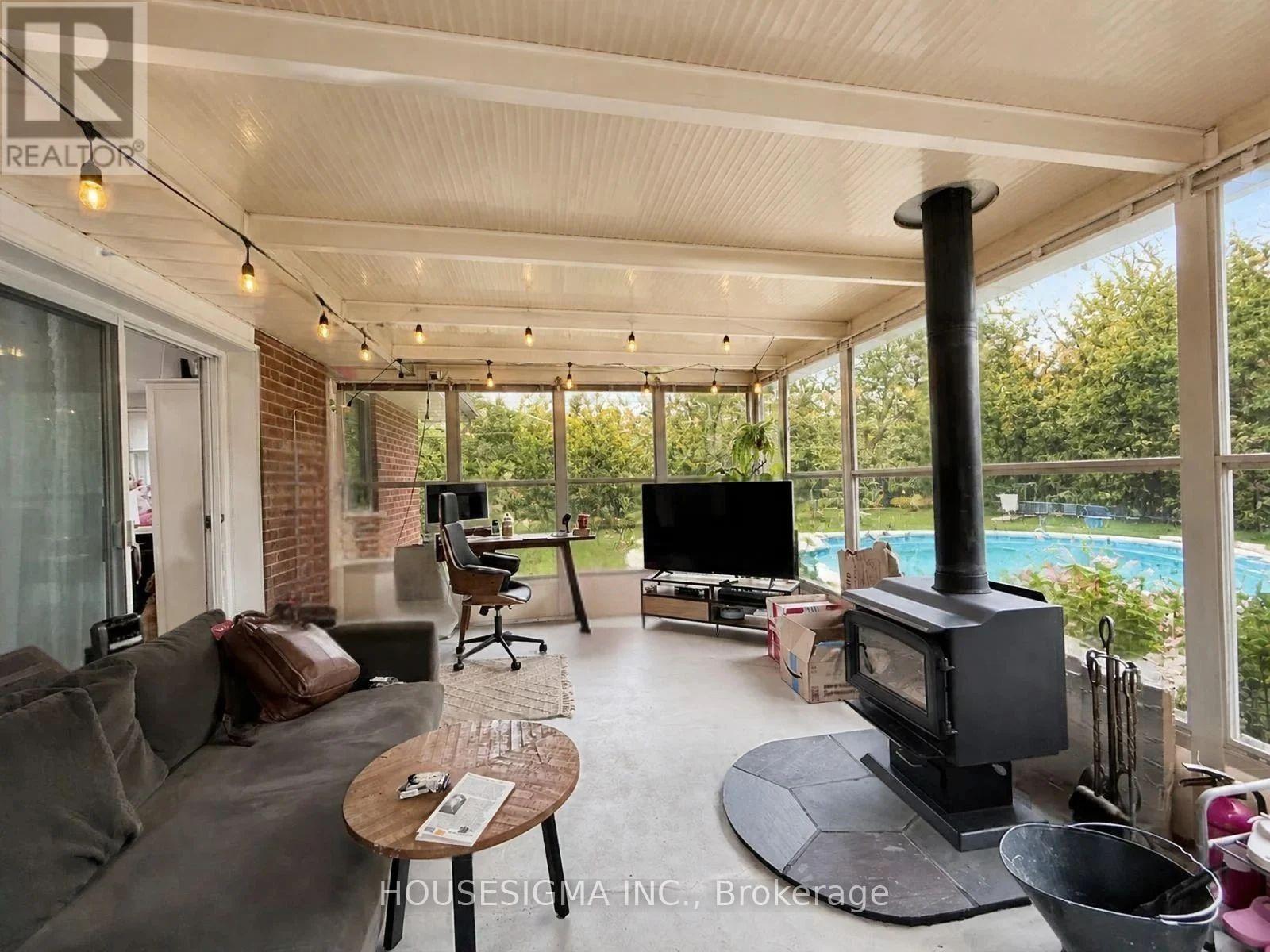 335 LEES LANE, Oakville (WO West) — photo 9
