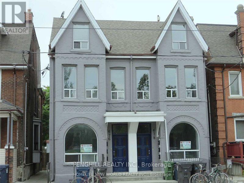 MAIN - 678 BATHURST STREET, Toronto (Palmerston-Little Italy)
