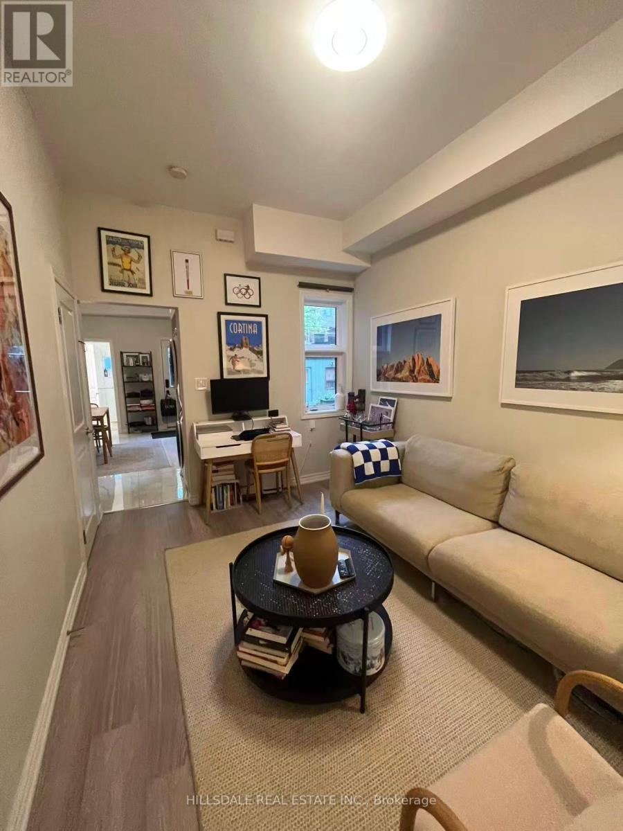 MAIN FLOOR - 220 CLAREMONT STREET, Toronto (Trinity-Bellwoods) — photo 8