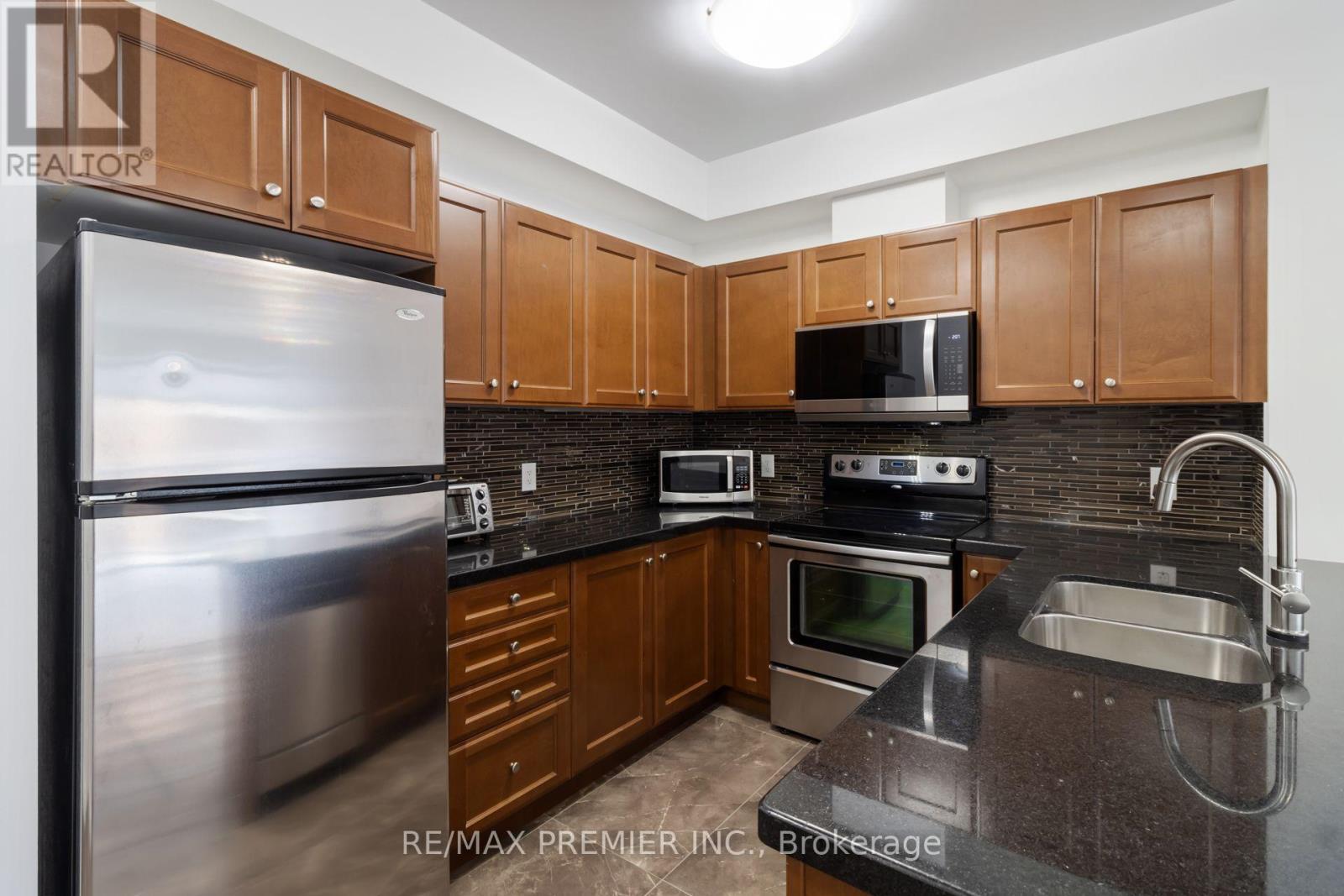 281 Woodbridge Avenue — photo 18