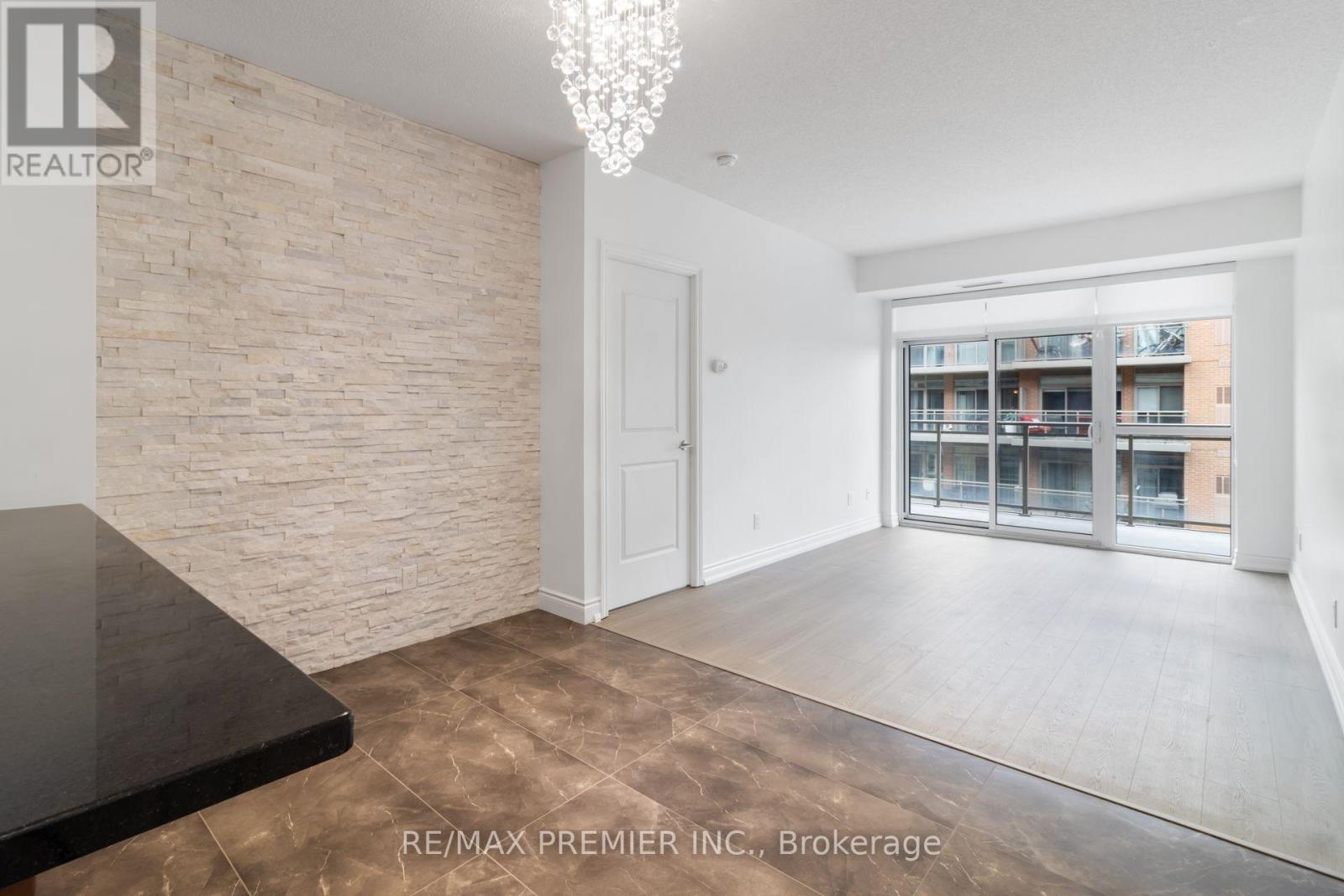 281 Woodbridge Avenue — photo 22