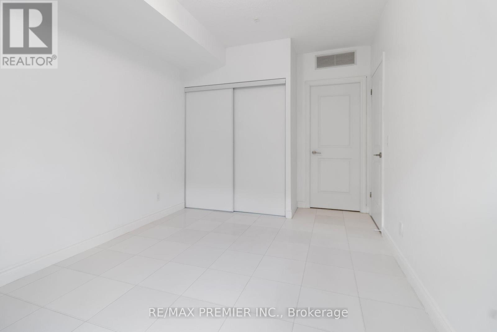 281 Woodbridge Avenue — photo 27