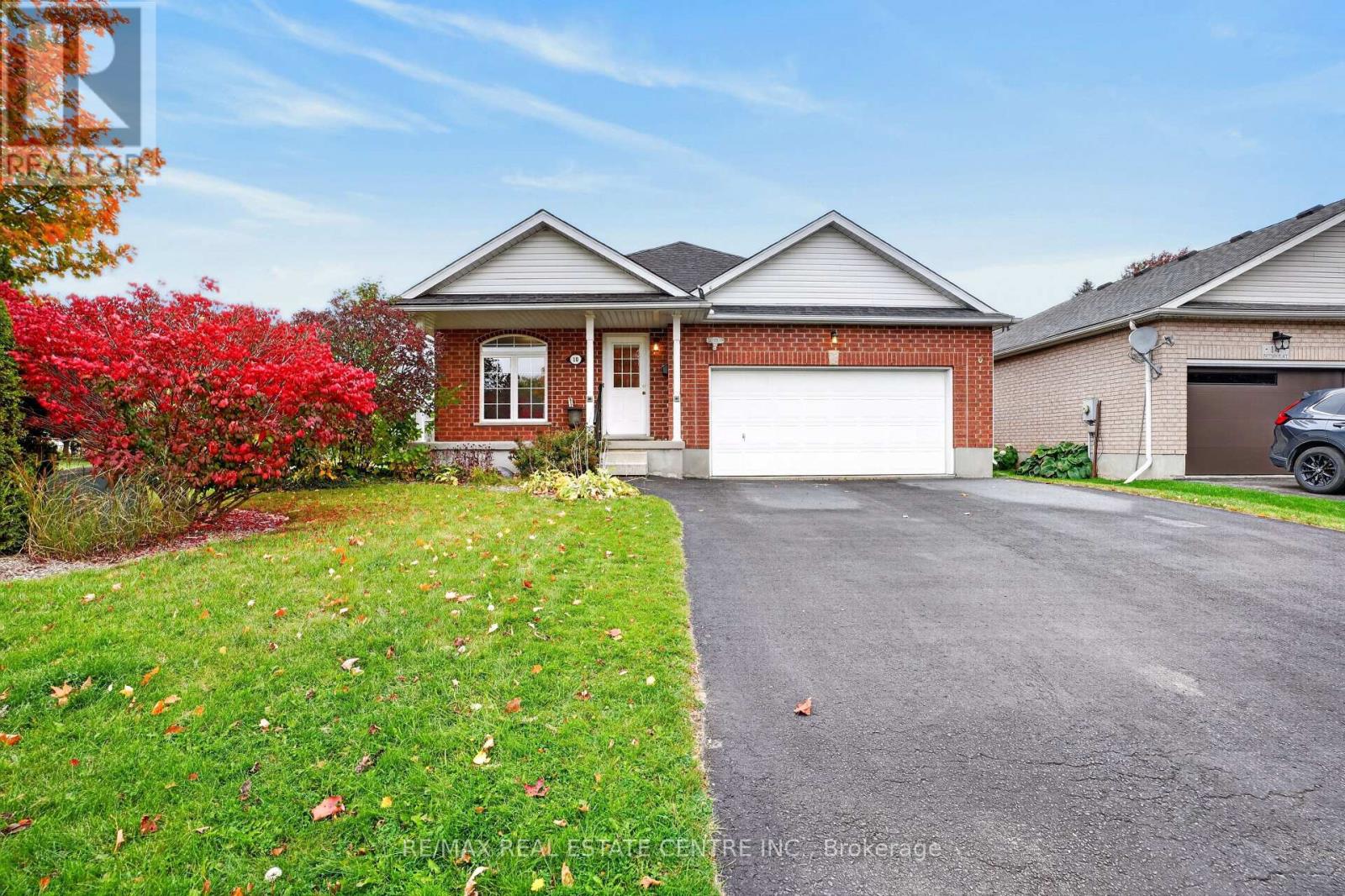 10 PATTISON PLACE - 2