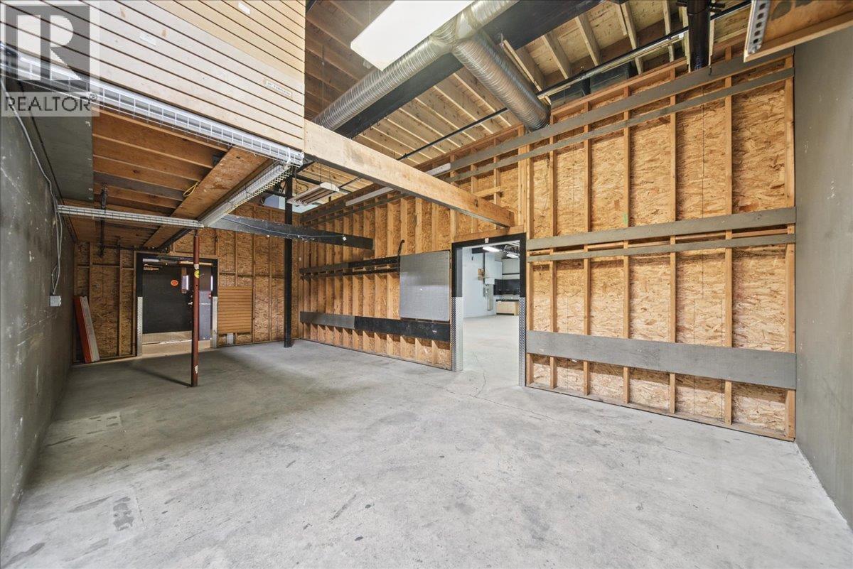 1359 MAIN STREET, North Vancouver - Image 1
