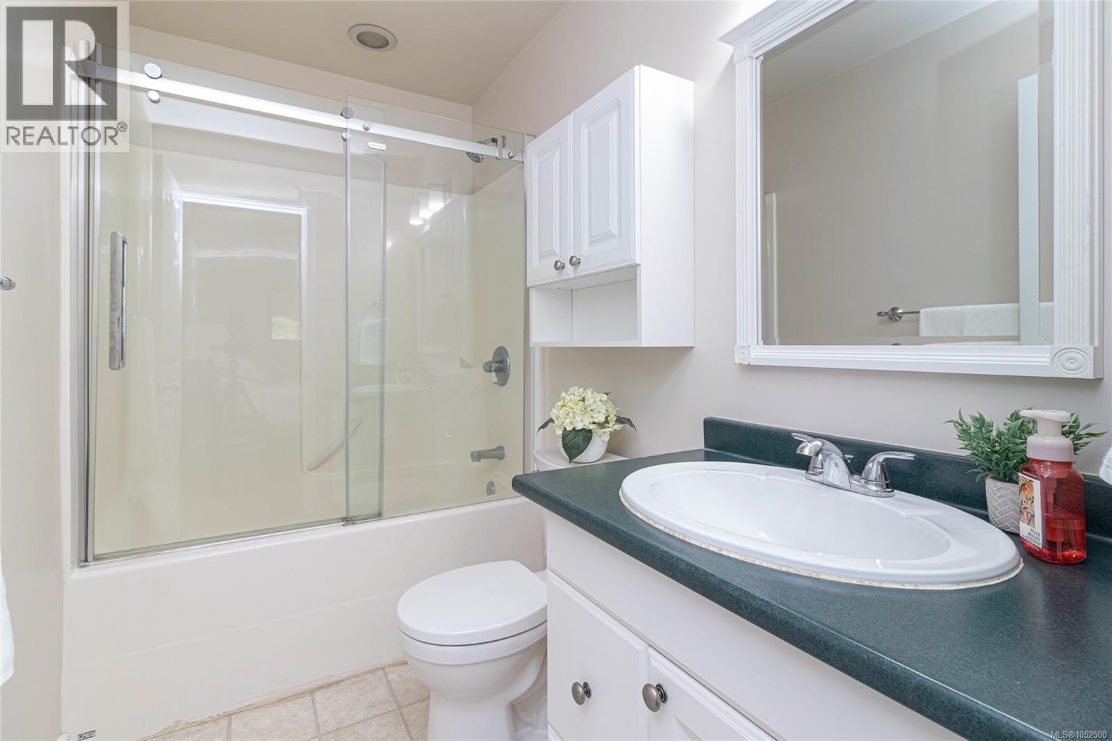 515 Elizabeth Ann Dr - 22