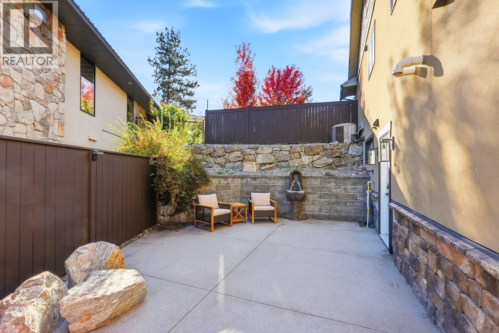 5047 Seon Crescent - 48