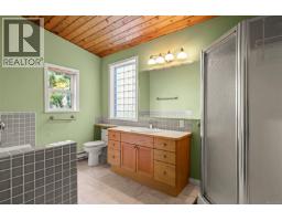 1183 Moore Rd, Comox, BC V9M3X1 Photo 45