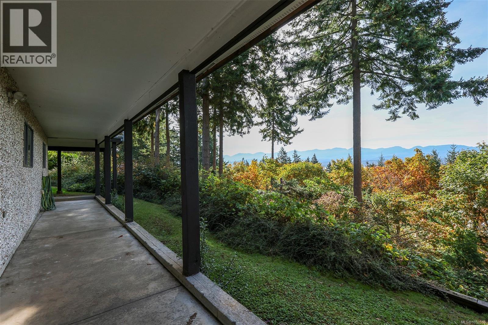 1183 Moore Rd - 66