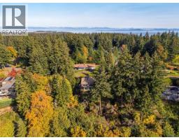 1183 Moore Rd, Comox, BC V9M3X1 Photo 71