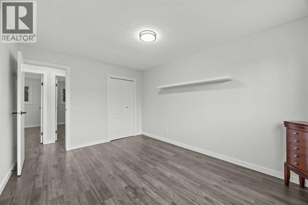 467 Queen Charlotte Road SE - photo 19