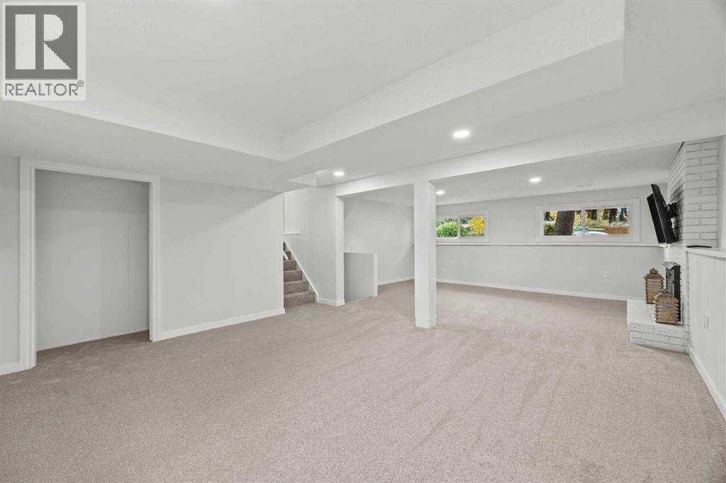 467 Queen Charlotte Road SE - photo 33