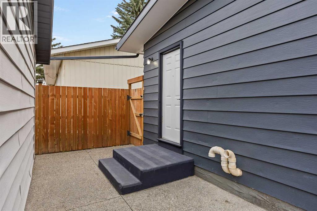 467 Queen Charlotte Road SE - photo 42