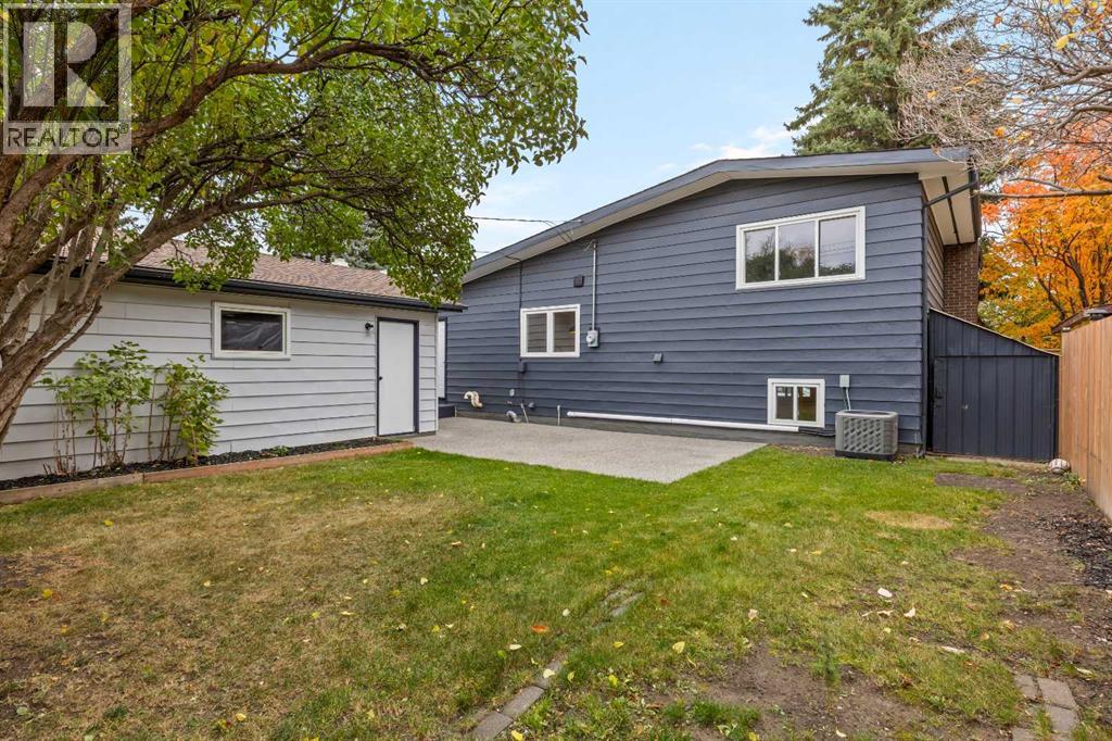 467 Queen Charlotte Road SE - photo 45