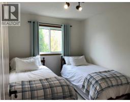 1515 Sunvista Way Se, Calgary, AB T2X3G3 Photo 21