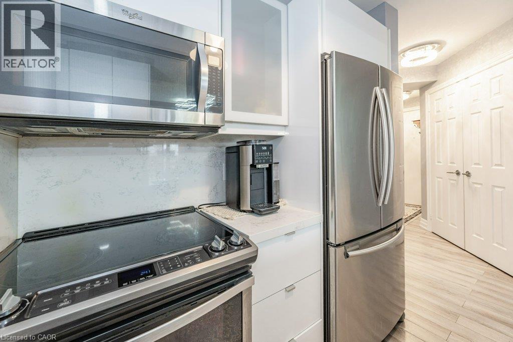 2391 Central Park Drive — photo 10