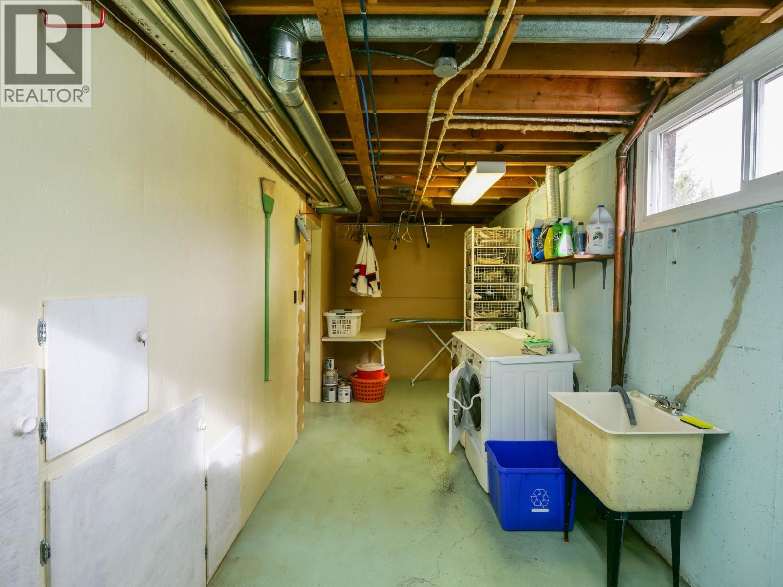 510 PINCHBECK STREET - 23