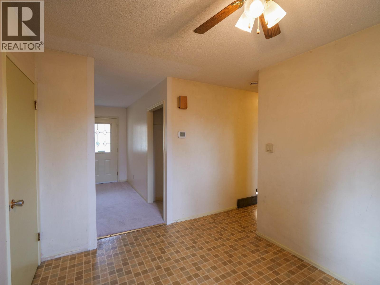 510 PINCHBECK STREET - 8