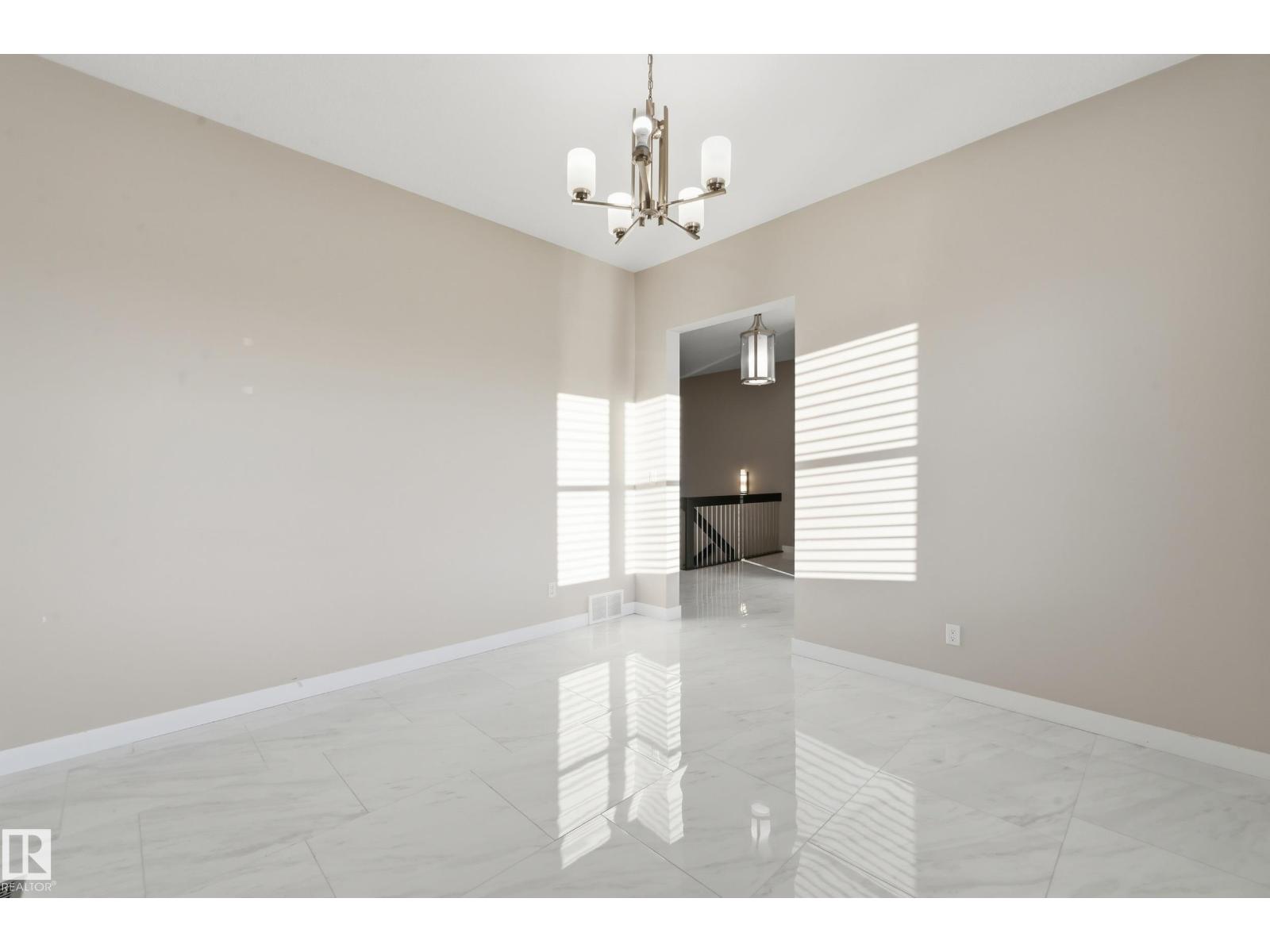 #106 Tuscano Close, photo 23