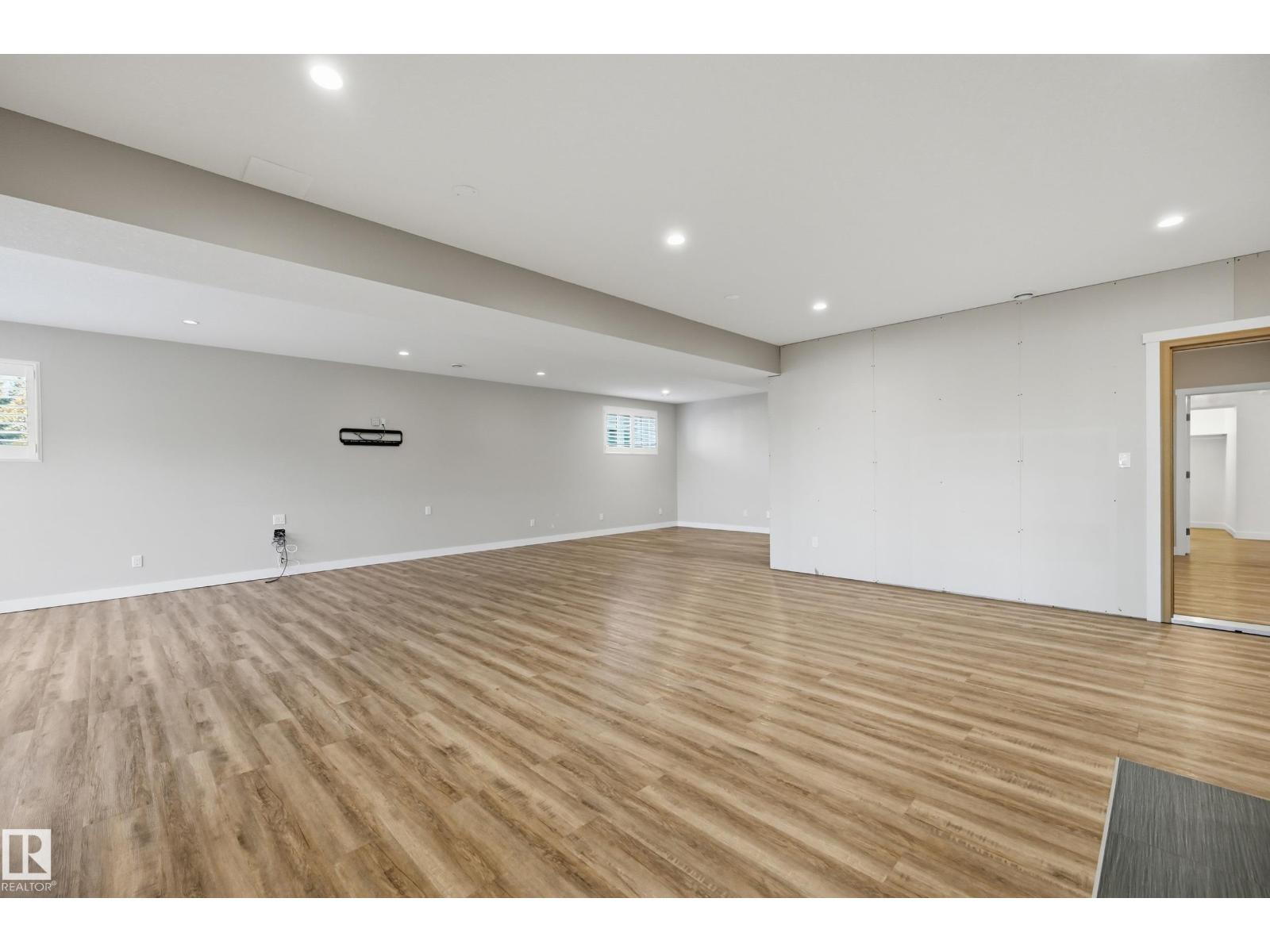 #106 Tuscano Close, photo 45