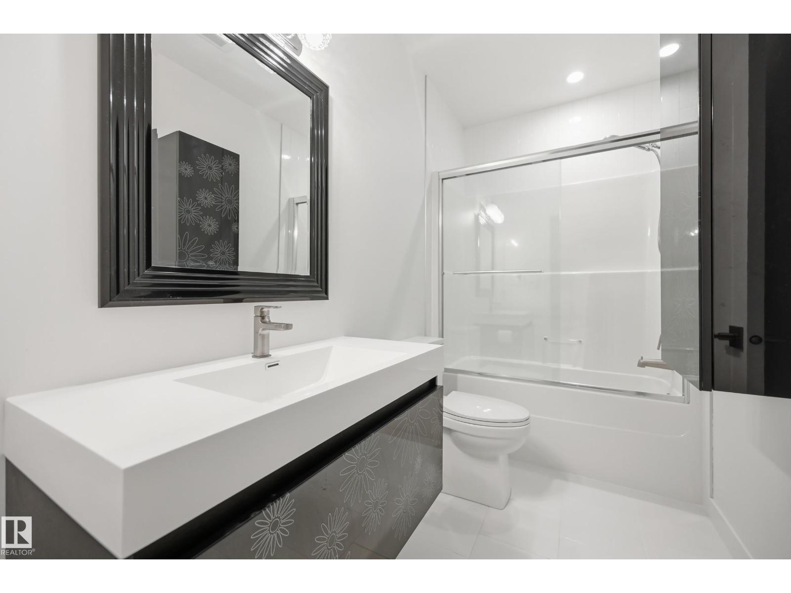 #106 Tuscano Close, photo 52