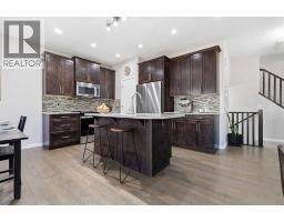 4pc Bathroom - 252 Walden Heights Se, Calgary, AB T2X0R3 Photo 9