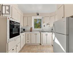 Mud room - 556 Westminster Avenue Nw, Ottawa, ON K2A2V3 Photo 17