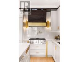 492 Old Orchard Grove, Toronto, ON M5M2G5 Photo 20