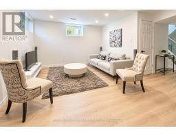 492 Old Orchard Grove, Toronto, ON M5M2G5 Photo 41