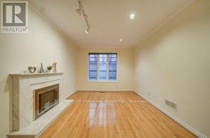 182 Finch Avenue East, Toronto, ON photo 12