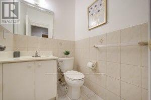 182 Finch Avenue East, Toronto, ON photo 14