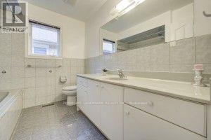 182 Finch Avenue East, Toronto, ON photo 25