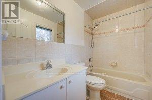 182 Finch Avenue East, Toronto, ON photo 27