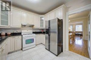 182 Finch Avenue East, Toronto, ON photo 7